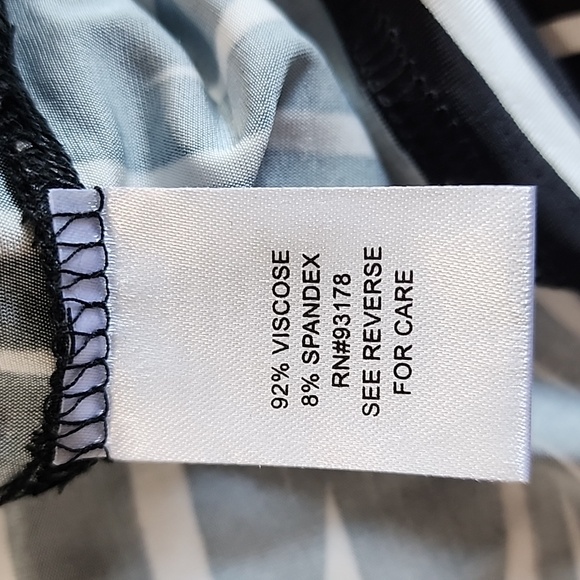 Truth By Republic Zebra Print Long Sleeve Viscose Blend Turtleneck Top NWT - Picture 5 of 8